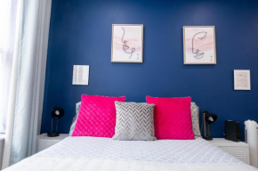 REEF9 - Modern central flat, 5 mins from beach, centre and Bournemouth International Centre